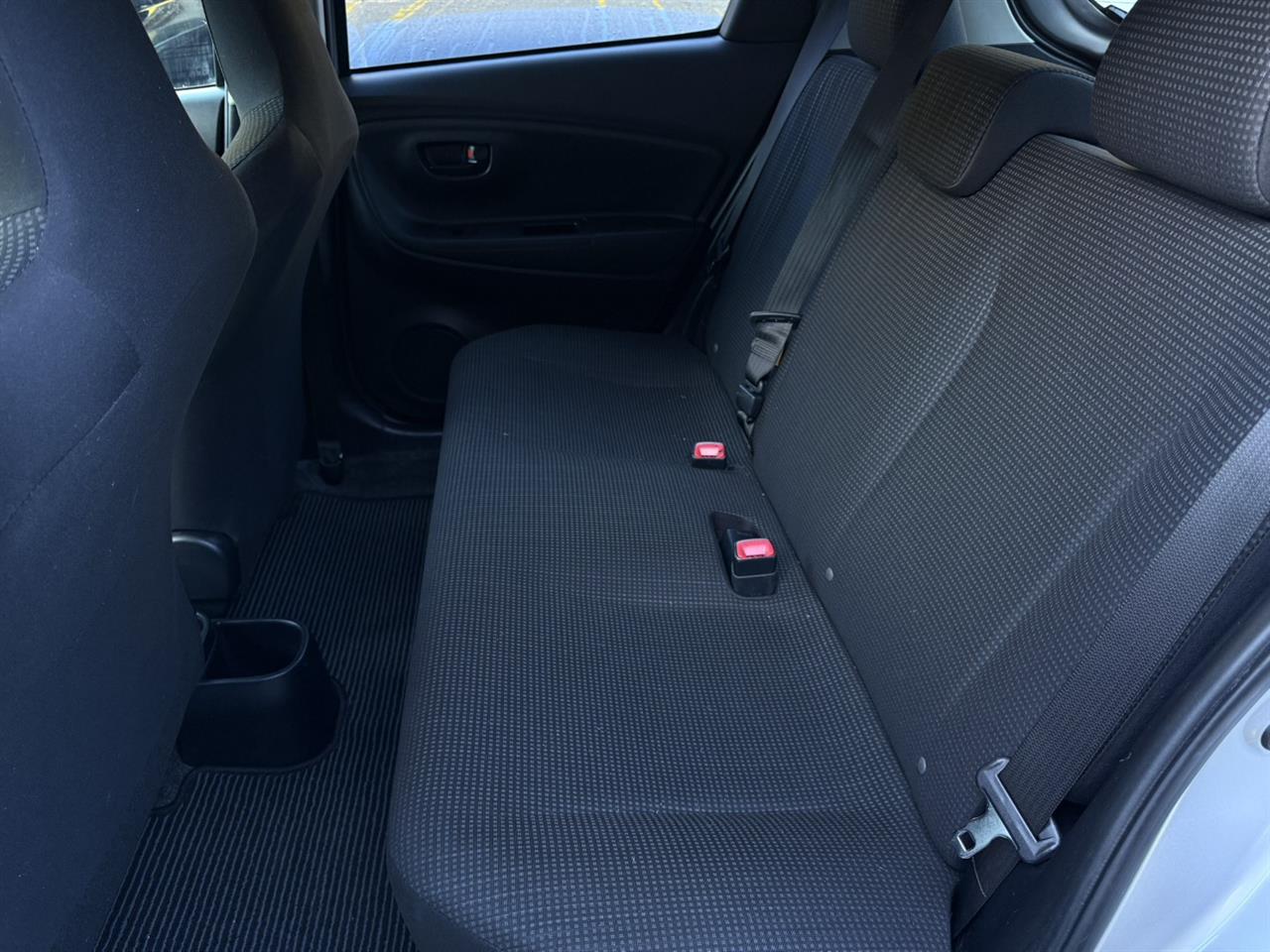 2015 Toyota Vitz