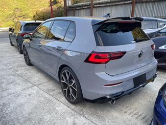 2022 Volkswagen Golf - Thumbnail