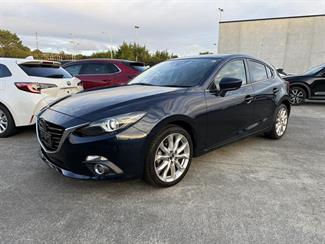 2015 Mazda Axela - Thumbnail