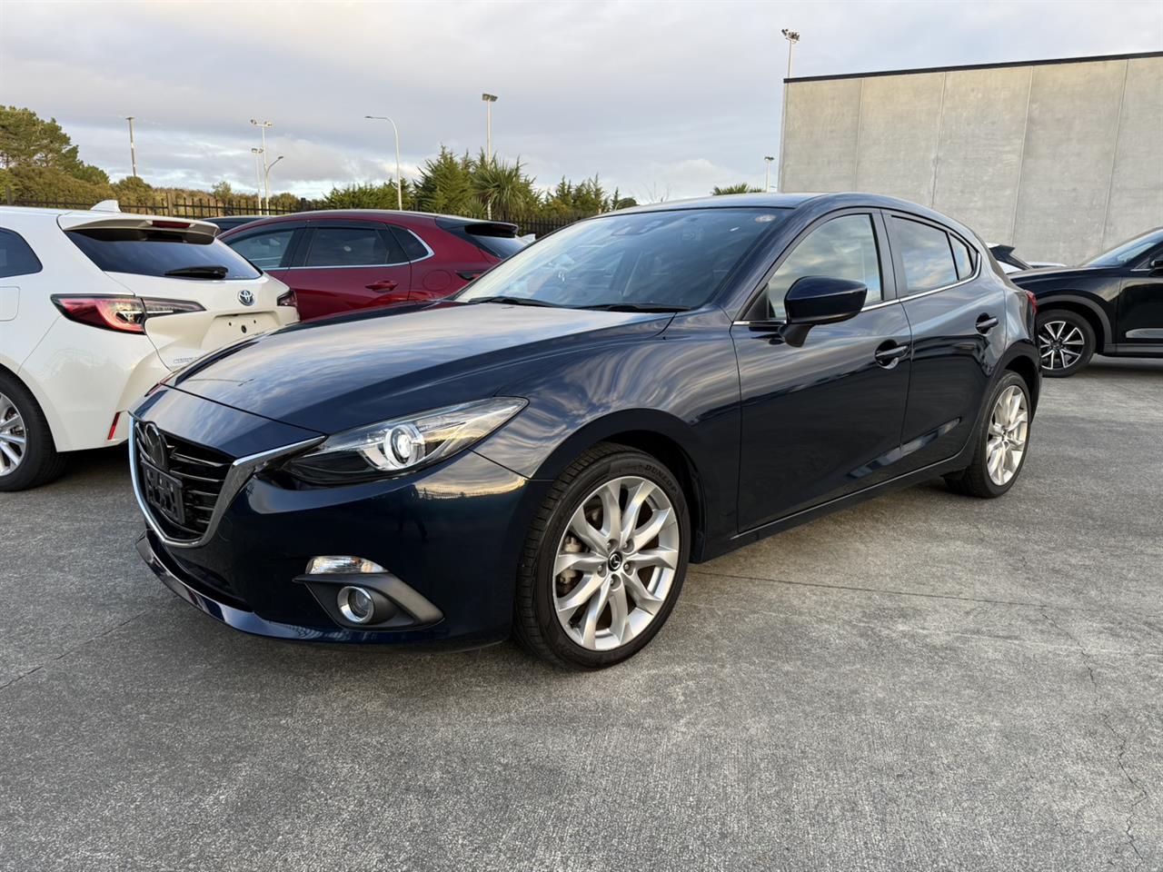 2015 Mazda Axela