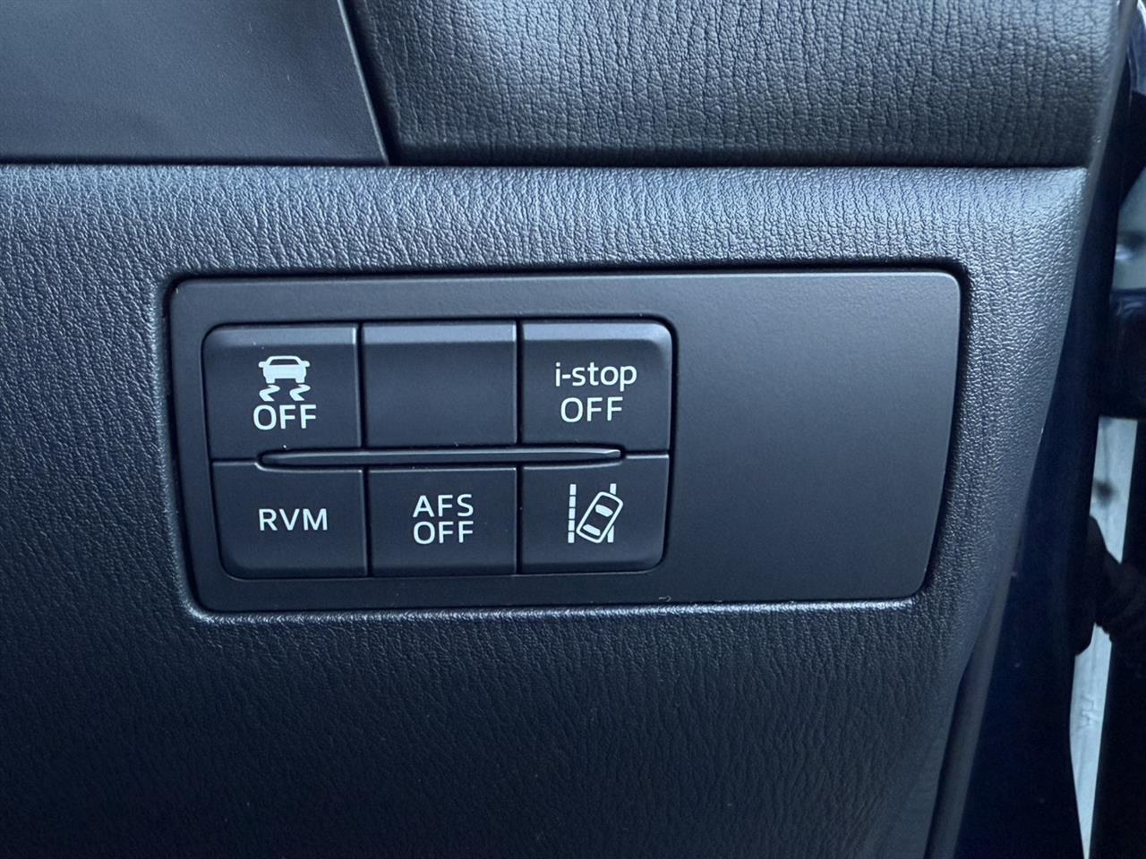 2015 Mazda Axela