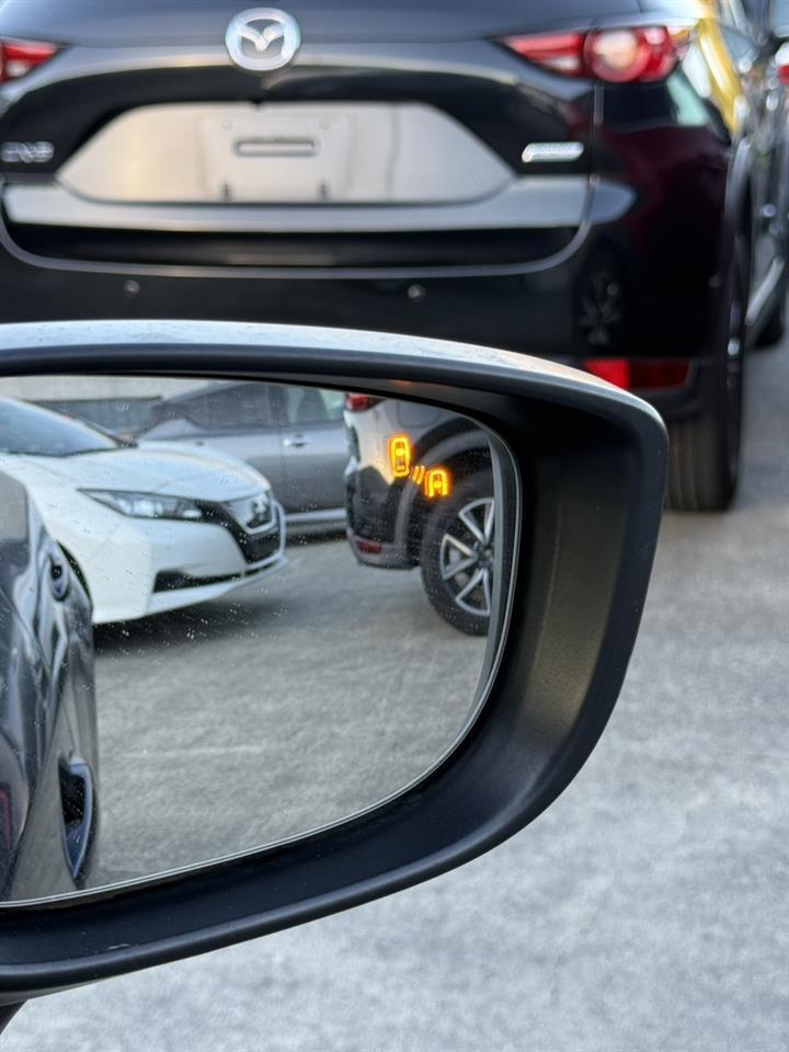 2015 Mazda Axela