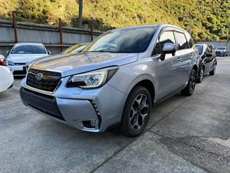 2016 Subaru Forester - Thumbnail