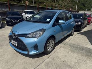 2015 Toyota Yaris - Thumbnail