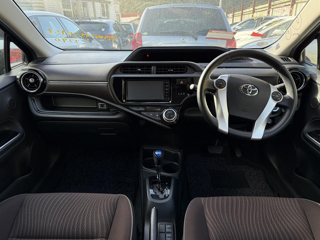 2017 Toyota AQUA
