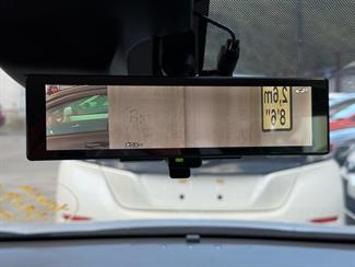 2022 Nissan Leaf - Thumbnail