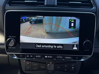 2022 Nissan Leaf - Thumbnail