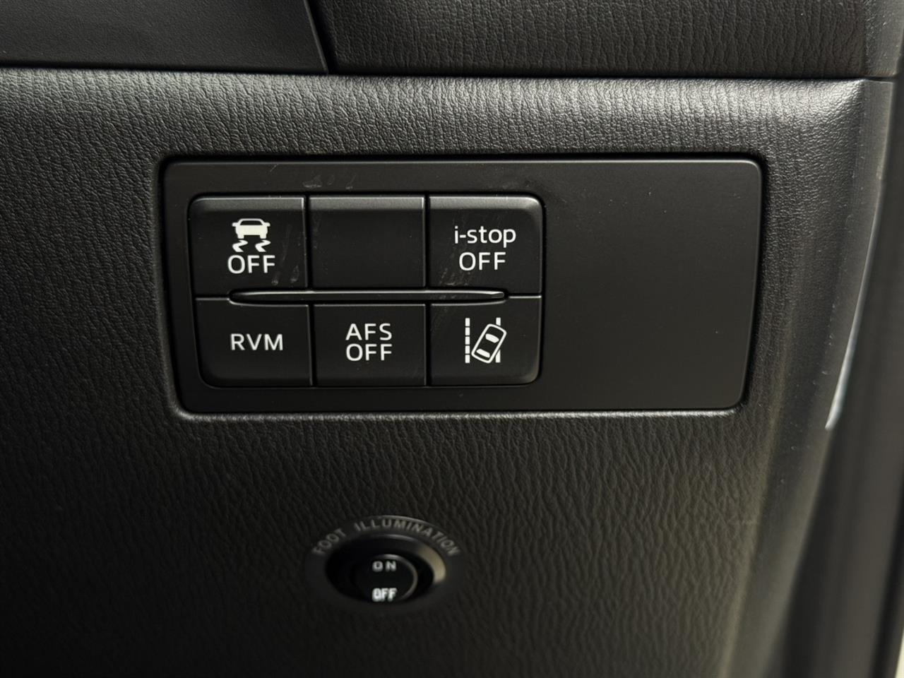 2014 Mazda Axela
