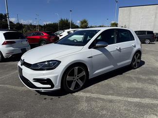 2020 Volkswagen Golf - Thumbnail