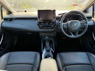 2019 Toyota Corolla - Thumbnail