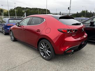 2021 Mazda 3 - Thumbnail