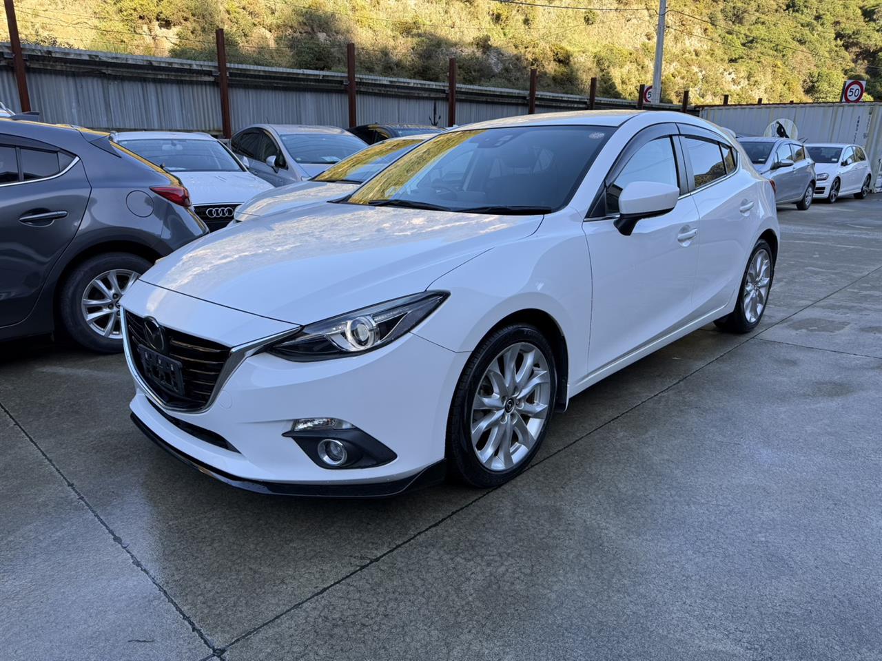 2015 Mazda Axela
