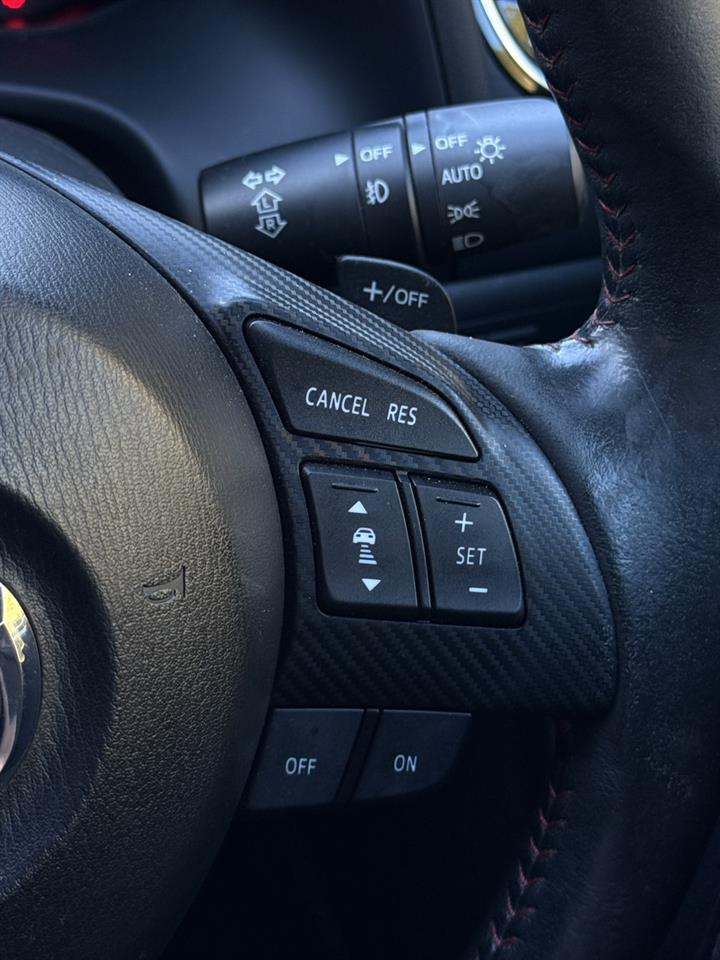 2015 Mazda Axela