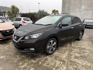 2020 Nissan Leaf - Thumbnail