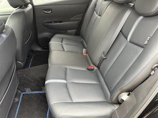 2020 Nissan Leaf - Thumbnail