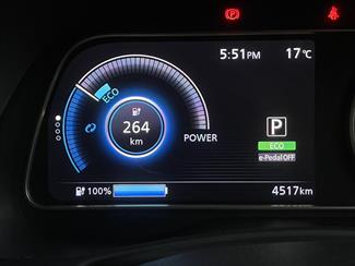 2018 Nissan Leaf - Thumbnail