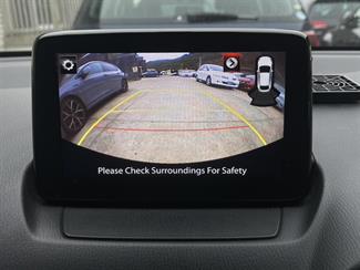 2021 Mazda 2 - Thumbnail