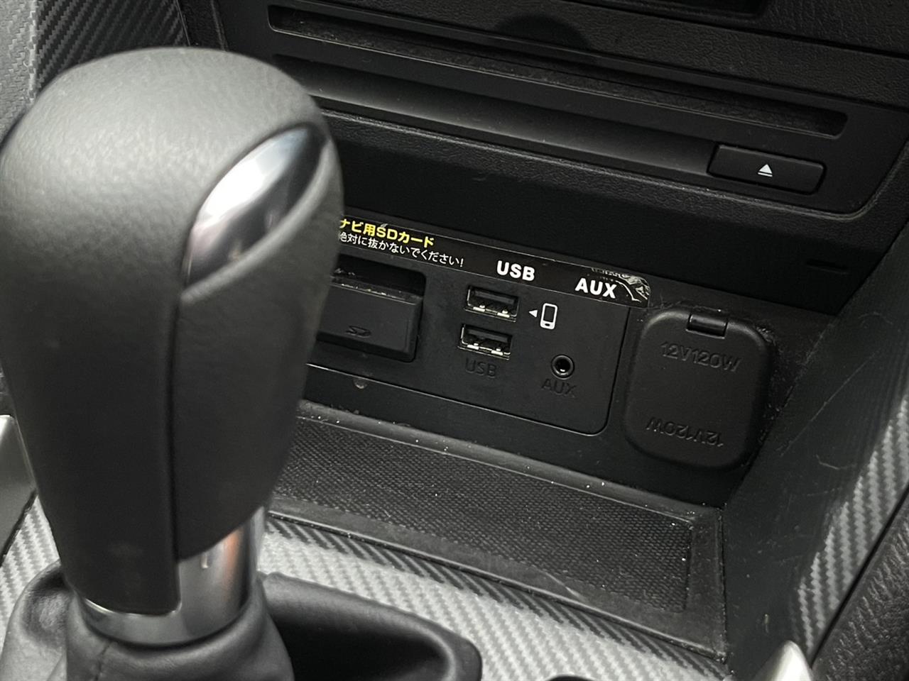 2021 Mazda 2