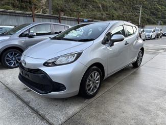 2021 Toyota AQUA - Thumbnail