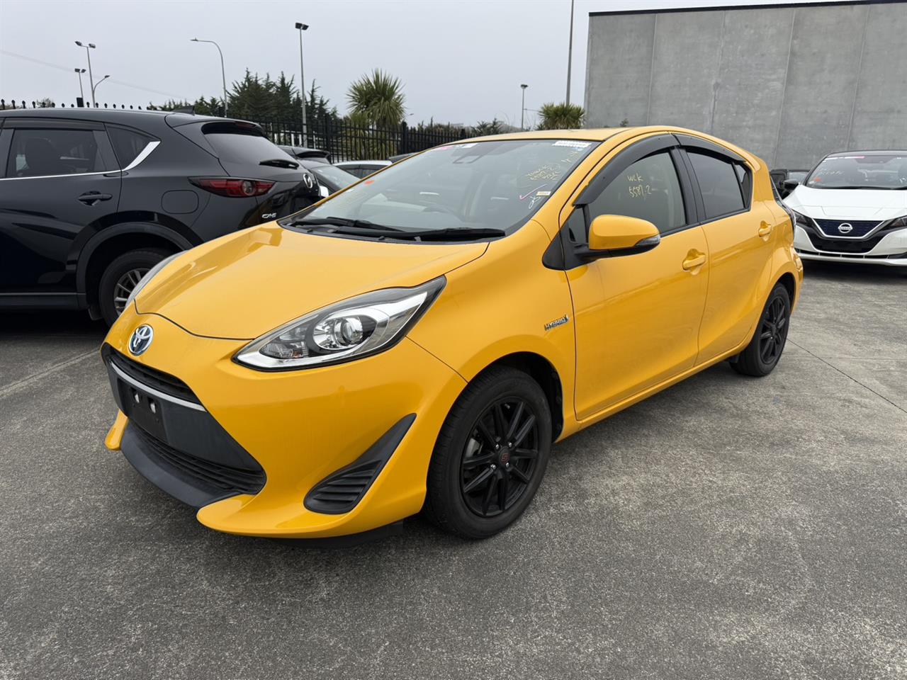 2017 Toyota AQUA