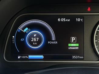 2020 Nissan Leaf - Thumbnail