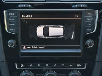 2015 Volkswagen Golf - Thumbnail