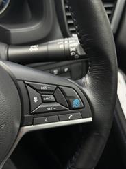 2020 Nissan Leaf - Thumbnail