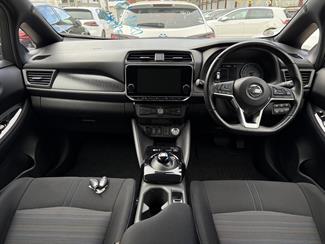 2020 Nissan Leaf - Thumbnail