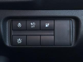 2022 Nissan Leaf - Thumbnail