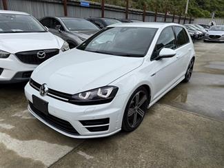 2017 Volkswagen Golf - Thumbnail