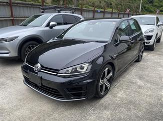 2016 Volkswagen Golf - Thumbnail