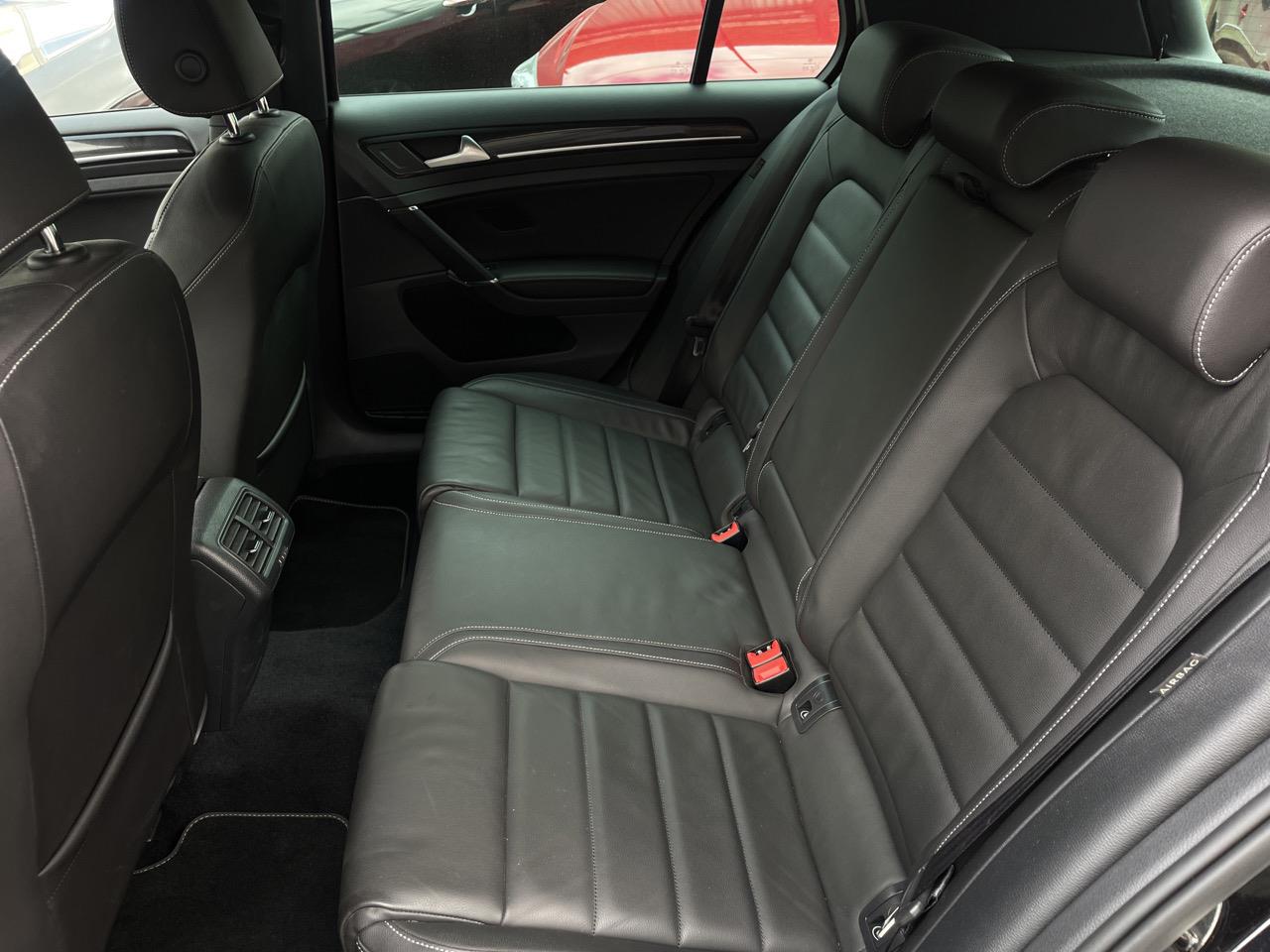 2016 Volkswagen Golf