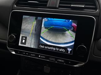 2020 Nissan Leaf - Thumbnail