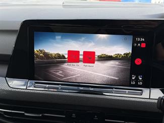 2022 Volkswagen Golf - Thumbnail