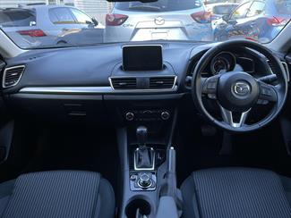 2016 Mazda Axela - Thumbnail