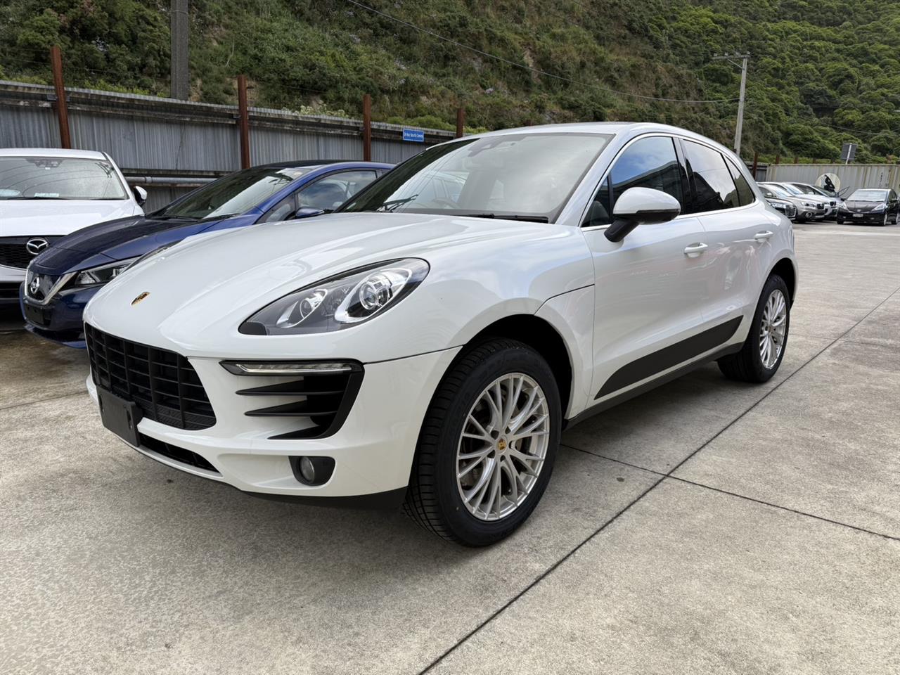 2016 Porsche Macan