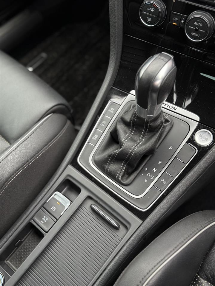 2017 Volkswagen Golf
