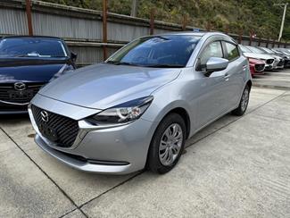 2020 Mazda 2 - Thumbnail