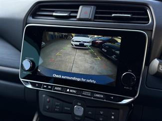 2021 Nissan Leaf - Thumbnail