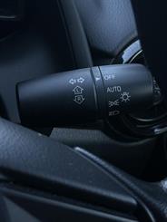 2020 Mazda 2 - Thumbnail