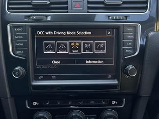2015 Volkswagen Golf - Thumbnail