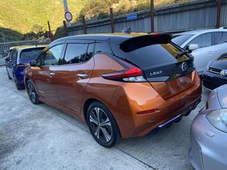 2020 Nissan Leaf - Thumbnail