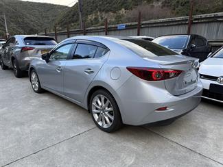 2017 Mazda Axela - Thumbnail