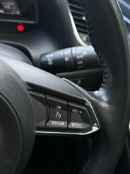 2017 Mazda Axela - Thumbnail