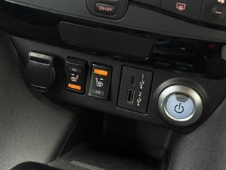 2021 Nissan Leaf - Thumbnail