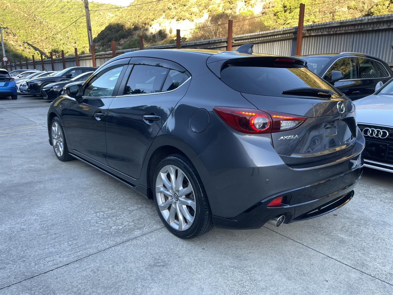 2014 Mazda Axela