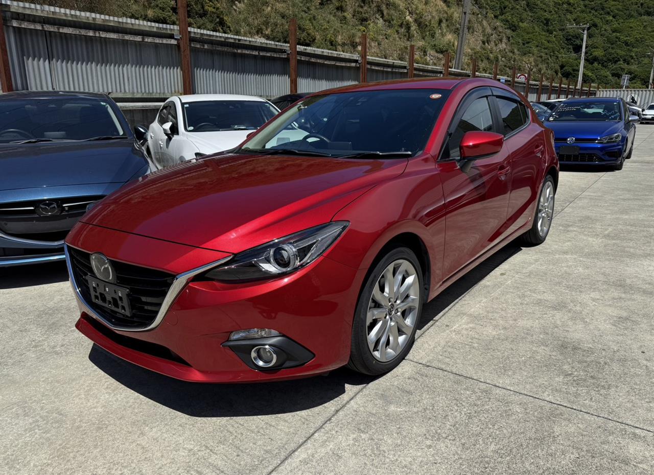 2014 Mazda Axela
