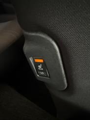 2018 Nissan Leaf - Thumbnail