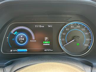 2018 Nissan Leaf - Thumbnail