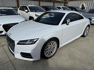 2015 Audi TTS - Thumbnail